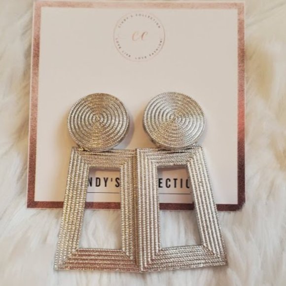 Silver Earrings - Picture 1 of 1